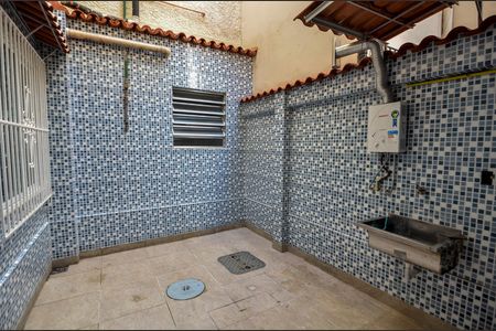 Apartamento à venda com 60m², 2 quartos e sem vagaÁrea de Serviço