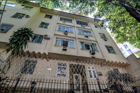 Apartamento à venda com 60m², 2 quartos e sem vagaFachada