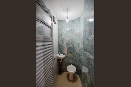 Apartamento à venda com 60m², 2 quartos e sem vagaBanheiro de Serviço