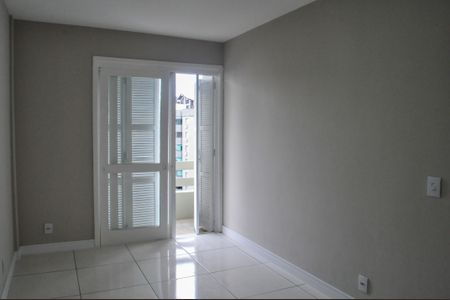 Quarto 1 de apartamento para alugar com 3 quartos, 81m² em Tristeza, Porto Alegre