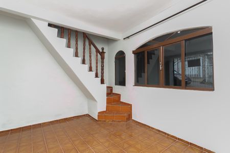 Casa para alugar com 250m², 3 quartos e 2 vagasSala