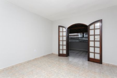 Casa para alugar com 250m², 3 quartos e 2 vagasSuíte 2