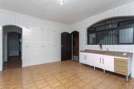 Casa para alugar com 250m², 3 quartos e 2 vagasCozinha 