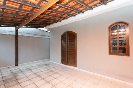 Casa para alugar com 250m², 3 quartos e 2 vagasVaranda da Suíte 2