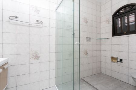 Casa para alugar com 250m², 3 quartos e 2 vagasBanheiro da Suíte 1 