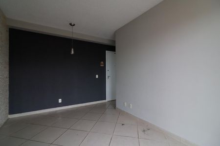 Sala de apartamento à venda com 2 quartos, 47m² em Vila Talarico, São Paulo