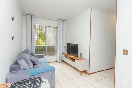 Sala de apartamento para alugar com 2 quartos, 51m² em Cidade Ademar, São Paulo