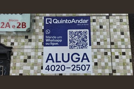 Apartamento para alugar com 55m², 2 quartos e 1 vagaPlaca instalada na fachada do condomínio - Código da placa: YIXW-1472
