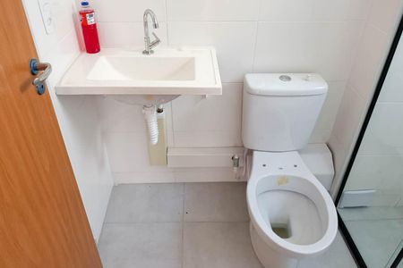 Apartamento para alugar com 42m², 2 quartos e 2 vagasBanheiro