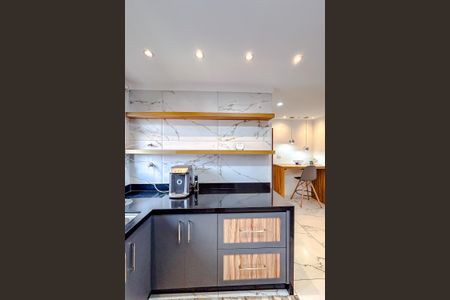 Apartamento à venda com 120m², 3 quartos e 2 vagasCozinha