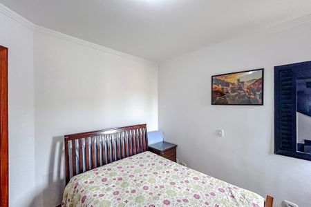 Apartamento à venda com 120m², 3 quartos e 2 vagasQuarto 2
