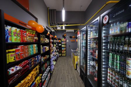 Apartamento para alugar com 34m², 2 quartos e sem vagaMini mercado