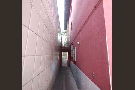 Casa à venda com 250m², 6 quartos e 6 vagasÁrea de serviço