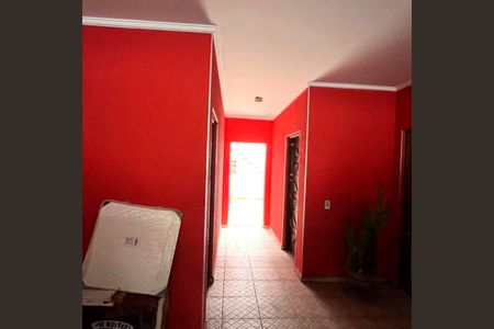 Casa à venda com 250m², 6 quartos e 6 vagasÁrea de serviço
