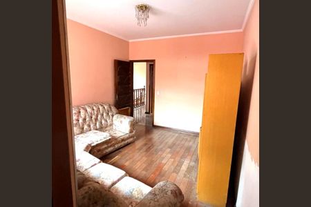 Casa à venda com 250m², 6 quartos e 6 vagasQuarto