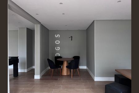 Apartamento para alugar com 50m², 2 quartos e sem vagaÁrea comum