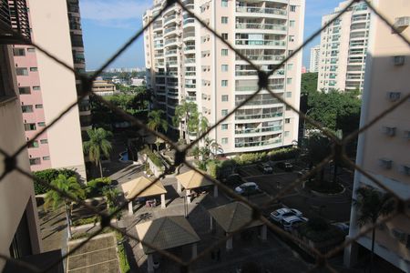 Apartamento à venda com 77m², 2 quartos e 1 vagaSala - Varanda