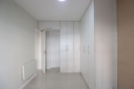 Apartamento à venda com 77m², 2 quartos e 1 vagaSuíte