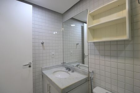 Apartamento à venda com 77m², 2 quartos e 1 vagaBanheiro social