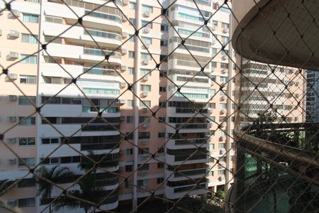 Apartamento à venda com 77m², 2 quartos e 1 vagaQuarto - Vista