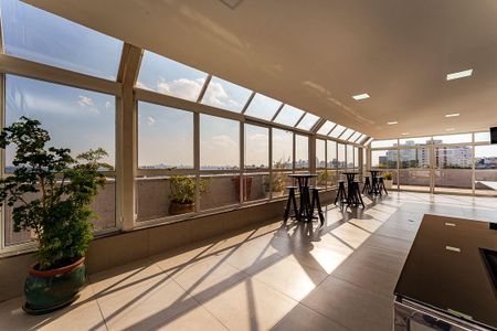 Apartamento à venda com 70m², 1 quarto e 2 vagasSacada