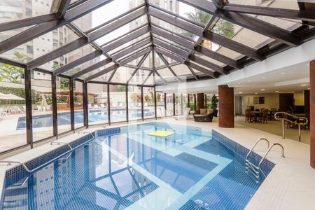 Apartamento à venda com 129m², 2 quartos e 2 vagasÁrea comum - Piscina