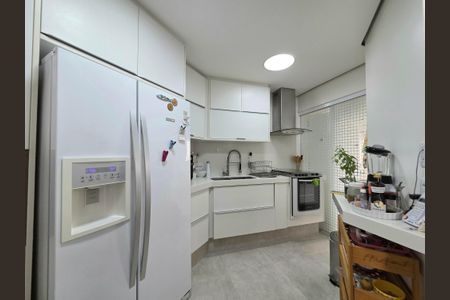 Apartamento à venda com 129m², 2 quartos e 2 vagasCozinha