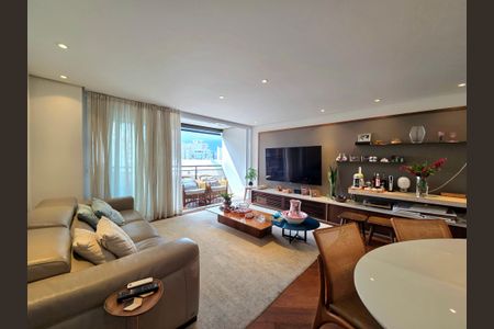 Sala de apartamento à venda com 2 quartos, 129m² em Indianópolis, São Paulo