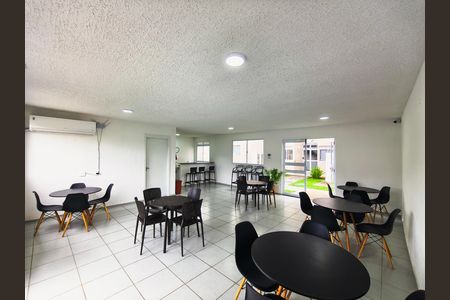 Apartamento à venda com 43m², 2 quartos e sem vaga Apartamento à venda com 43m², 2 quartos e sem vagaÁrea comum