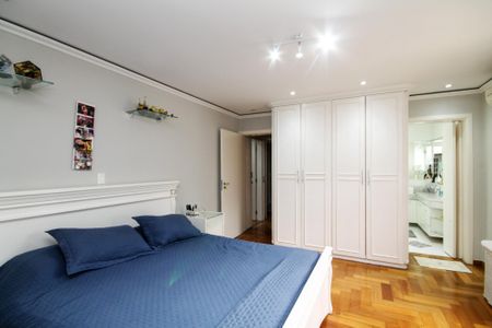 Casa de condomínio para alugar com 1000m², 6 quartos e 8 vagas Casa de condomínio para alugar com 1000m², 6 quartos e 8 vagasSuíte 1