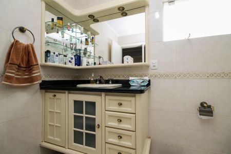 Casa de condomínio para alugar com 1000m², 6 quartos e 8 vagas Casa de condomínio para alugar com 1000m², 6 quartos e 8 vagasBanheiro Quartos