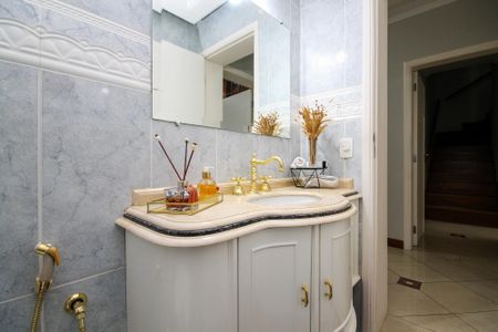 Casa de condomínio para alugar com 1000m², 6 quartos e 8 vagas Casa de condomínio para alugar com 1000m², 6 quartos e 8 vagasLavabo