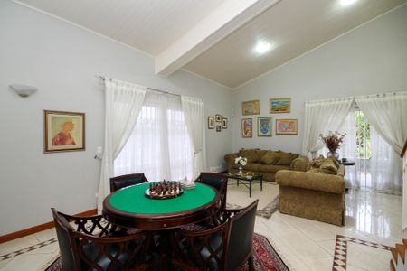 Casa de condomínio para alugar com 1000m², 6 quartos e 8 vagas Casa de condomínio para alugar com 1000m², 6 quartos e 8 vagasSala de Jogos