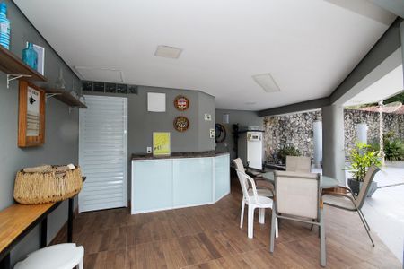 Casa de condomínio para alugar com 1000m², 6 quartos e 8 vagas Casa de condomínio para alugar com 1000m², 6 quartos e 8 vagasApoio/ Bar Piscina