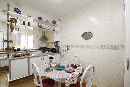 Casa de condomínio para alugar com 1000m², 6 quartos e 8 vagas Casa de condomínio para alugar com 1000m², 6 quartos e 8 vagasCozinha