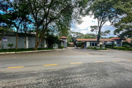 Casa de condomínio para alugar com 1000m², 6 quartos e 8 vagas Casa de condomínio para alugar com 1000m², 6 quartos e 8 vagasFachada Condominio