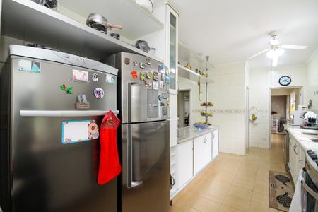 Casa de condomínio para alugar com 1000m², 6 quartos e 8 vagas Casa de condomínio para alugar com 1000m², 6 quartos e 8 vagasCozinha