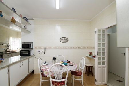 Casa de condomínio para alugar com 1000m², 6 quartos e 8 vagas Casa de condomínio para alugar com 1000m², 6 quartos e 8 vagasCozinha