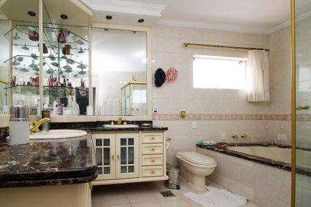 Casa de condomínio para alugar com 1000m², 6 quartos e 8 vagas Casa de condomínio para alugar com 1000m², 6 quartos e 8 vagasBanheiro Suíte 3