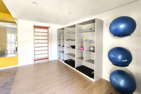 Apartamento à venda com 81m², 2 quartos e 1 vaga Apartamento à venda com 81m², 2 quartos e 1 vagaÁrea comum - Academia