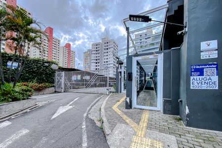 Apartamento para alugar com 57m², 2 quartos e 1 vagaFachada - Plaquinha