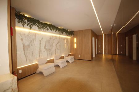 Apartamento à venda com 74m², 3 quartos e 2 vagasHall de entrada