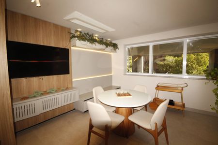 Apartamento à venda com 74m², 3 quartos e 2 vagasÁrea comum - Salão de festas