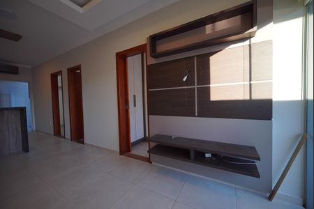 Sala de casa de condomínio para alugar com 2 quartos, 60m² em Ingleses do Rio Vermelho, Florianópolis