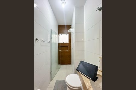 Casa de condomínio para alugar com 60m², 2 quartos e 2 vagasBanheiro 