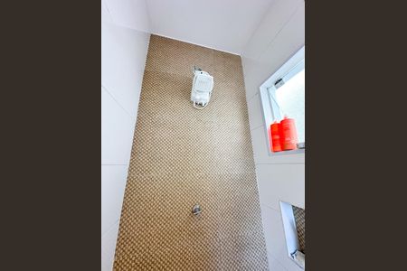 Casa de condomínio para alugar com 60m², 2 quartos e 2 vagasBanheiro da Suíte