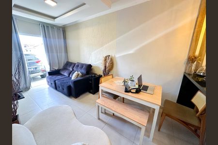 Sala de Jantar de casa de condomínio para alugar com 2 quartos, 60m² em Ingleses do Rio Vermelho, Florianópolis