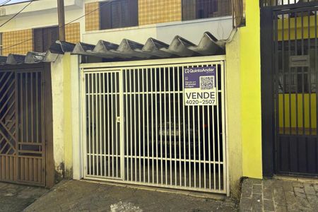 Casa para alugar com 100m², 2 quartos e 1 vagaFachada