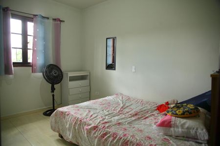 Casa para alugar com 100m², 2 quartos e 1 vagaQuarto 1