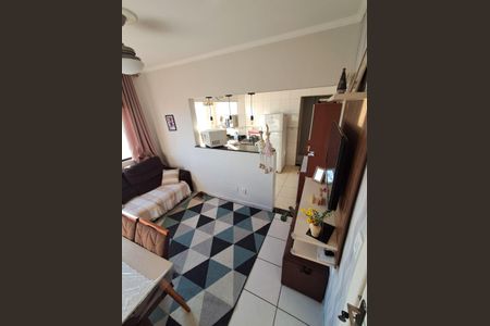 Sala de apartamento para alugar com 2 quartos, 60m² em Parque Sao Vicente, São Vicente